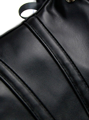 Giacca vintage gotica armatura nera rivetti in pelle retrò spalla armatura scrollata di spalle vista di dettaglio