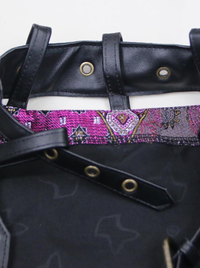 مشد نسائي عصري ذو رقبة عالية مصنوع من الصلب الحلزوني مع سترة وحزام متعدد الألوان